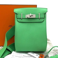 先問貨存再拍✨ HERMES/愛馬仕hac a dos小號漫畫綠銀扣斜挎包