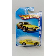 HOTWheels 69 PONTIAC GTO JUDGE AMBC (a)-143