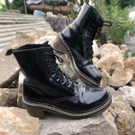 Dr. Martens Clemency
