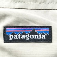 Patagonia outdoor jacket cream khaki