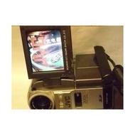 JVC攝影機,DV攝影機,攝影機,數位相機,3C,相機,古董,收藏-JVC攝影機(贈送原廠高容量鋰電池三顆與充電電源線)