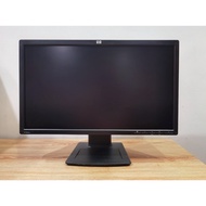 Monitor HP ZR22w LCD - HD (1080p) - 21.5"inch Resolution 1920 x 1080 used