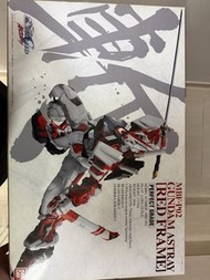 Bandai MG ZZ Gundam Ver.Ka & PG Gundam Astray Red Frame