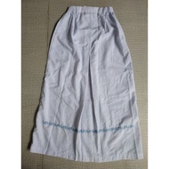 Preloved white school skirt/dy470