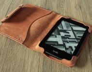 Kindle Paperwhite 12 2024 皮革保護套 淺棕Kindle 保護套 電子閱讀器保護套