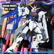 In Stock DABAN 6650 MG 1/100 Zgmf-X10a Freedom 2.0 Assembly Model Kits Plastic skeleton Action Figur