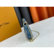 F02606 #15. 5 x 10.5 x 4CM#高品质