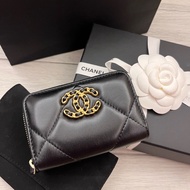 Chanel 19 卡夾零錢包