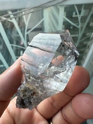 黑流沙水膽晶簇【精品貨】