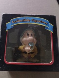 Disney  collectible Figurines 七個小矮人