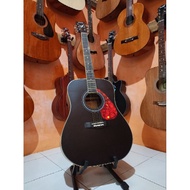 YAMAHA ACOUSTIC GUITAR F 310