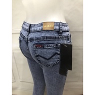 Low waist jeans for women