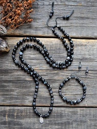 108 顆念珠（佛珠）與手鍊套組，配有銀製佛陀墜飾及「唵嘛呢叭咪吽」六字真言