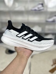 adidas Ultraboost 5.0 black黑色
