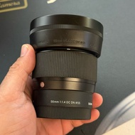 USED Sigma 56mm f1.4 DC DN