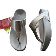 Fitflop ผู้หญิง Size 36---40 พรมส่ง รองเท้าเพื่อสุขภาพ รองเท้าแตะรัดส้น รองเท้าผู้หญิง รองเท้าฟีฟฟอฟ