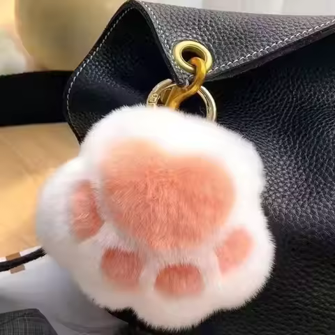 Stuffed Animal Cat's Paw Fur Keychain Furry Love Cat's Paw Stuffed Keyring Kawaii Cat's Paw Pendant