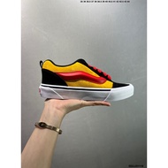 Vans Classics Knu Skool Sneakers