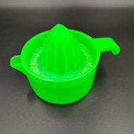 Plastic Hand Juicer Lemon Squeezer with Seed Strainer SK3261