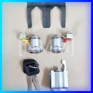Isuzu Hicom/NHR/NPR66 Ignition Starter & Door Lock Full Key Set