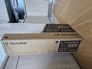 LG Soundbar S40T，支援 2.1 聲道(送到你屋企樓下，車路計)