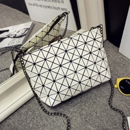 Original Issey Miyake Original Issey Miyake Laser Geometric Bag Ladies Japanese Style Diamond Bag Chain Shoulder Female Bag 5 * 8