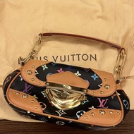 [清屋2手] Louis Vuitton x 村上隆 LV Marilyn 黑三彩 復古鉚釘腋下包/單肩包 (Monogram Multicolor)