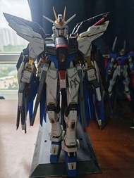 萬代 MG 自由高達、攻擊自由高達、獨角獸高達模型
