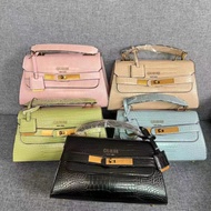 GUESS2022 New trend Crocodile pattern women's hand-held, cross-shouldered, under-arm bag for women