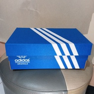 Adidas shoe Box juniorbiru