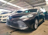 2019 Camry 油電 跑5萬 鐵灰★小劉二手車交流0979111114-0800000811