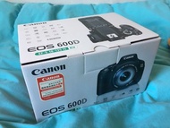 Canon EOS 600D DSLR + EF-S 18-135 IS Kit Lens