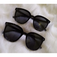 Sunglasses / trendy glasses celebrity glasses
