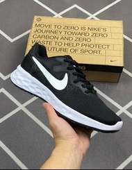 Nike REVOLUTION 6 Next Nature Low 黑白 35-46碼
