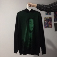 Eilish GREEN HOODIE BILLIE BERSHKA