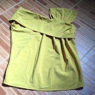 Yellow sleeveless top