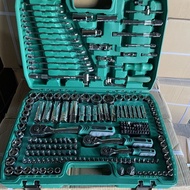 Auto repair tool set 216-piece sleeve wrench, auto protection 72-tooth fast wrench sleeve combinatio