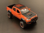 Maisto 1:27 Toyota Tacoma TRD Pro 模型車