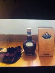 Royal Salute 21 Year Old Blended Scotch Whisky ruby flagon