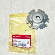 22131-KWN-900 // VARIO150 ADV150 PLATE, RAMP FRONT PULLEY - KELAWAR PULLEY DEPAN
