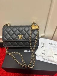 Chanel cf woc with charm 黑金