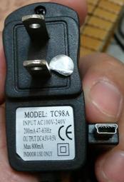 ╭★㊣ 4.5~9.5V DC - 800mA MINI USB 充電器 變壓器 TC98A 特價 $ 49 ㊣★╮
