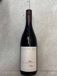 Cloudy bay pinot noir 2019