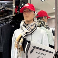 💎Han's house精品服飾💎Burberry 圍巾 格紋 羊毛 雙面 羊絨 中性 168X30 蘇格蘭制 現貨 22900
