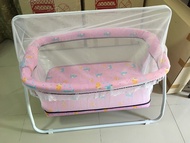 D-Plus เปลไกวมินิ ขนาด (53 x 90 x 57) + มุ้งกันยุงและแมลง