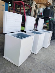 ตู้แช่ 2ระบบ ( เกรดB ) ยี่ห้อ Worldtech รุ่น WT-FZ70 ขนาด 2.3 คิว ความจุ 66 ลิตร