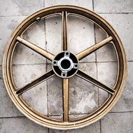 Velg palang 6 variasi yamaha depan aja normal uk.14 ring 17 ccok buat  Motorcycle Sporty