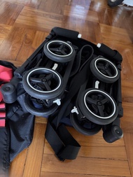 GB Pockit 嬰兒手推車