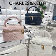 Free Box ck Arwen Quilted Bag - Women's Sling Bag - Women's Bag