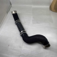 JB3Z-6F073-A JB3Z-6F073-AC Suitable for Ford Ranger 2.0 Medium Cooling Pipe